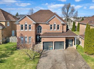 129 Golden Tulip Cres, Markham, ON L6C 1W5