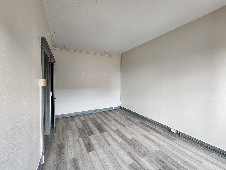 Crocker House Apartments — Photo 10