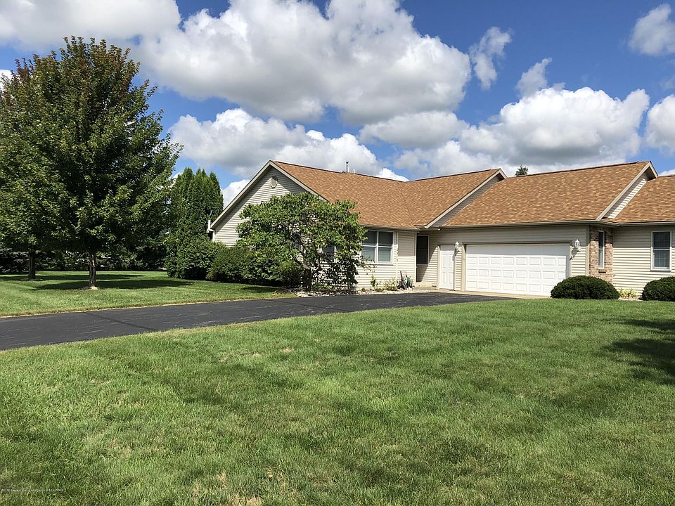 1st image of 2915 Twelve Oaks Dr