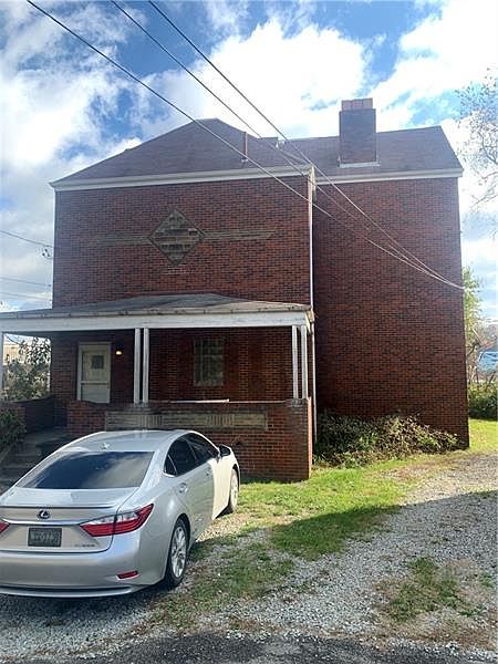 1st image of 18 Orchard Pl