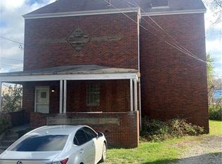 18 Orchard Pl, Dravosburg, PA 15034