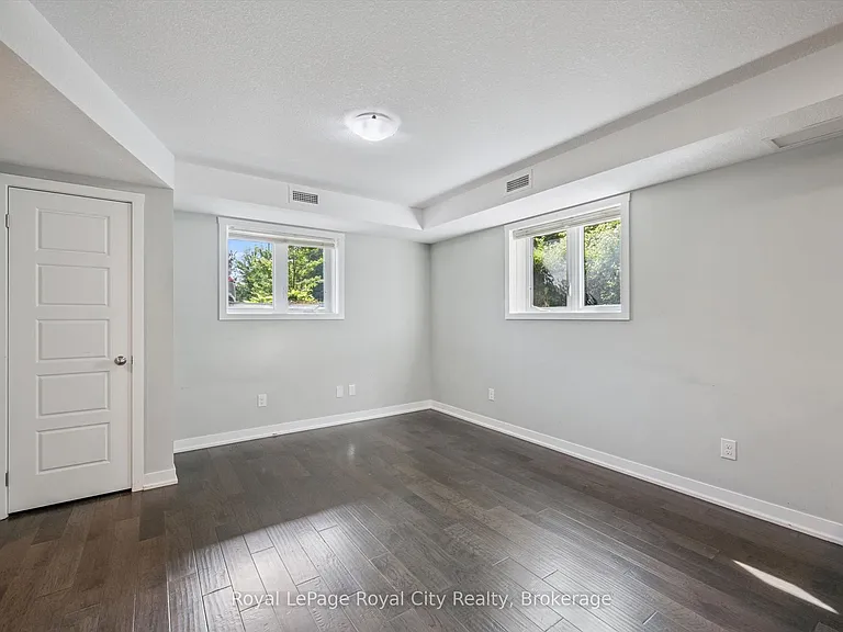 190 Century Hill Dr #C1 — Photo 7