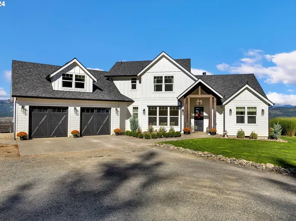 9705 NE 425th St, Woodland, WA 98674