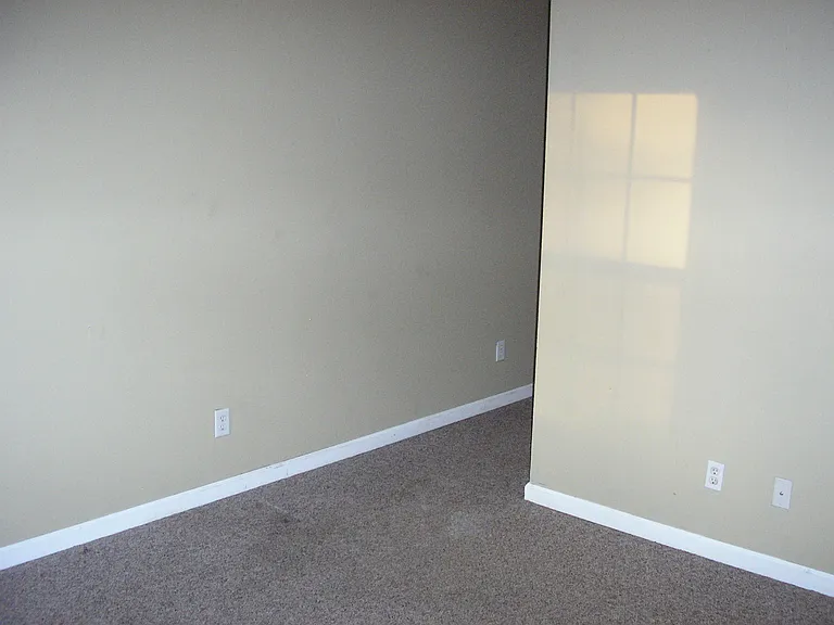 406 Clark St #B — Photo 7