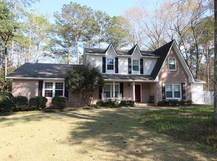 2047 S Evergreen Dr, Auburn, AL 36830