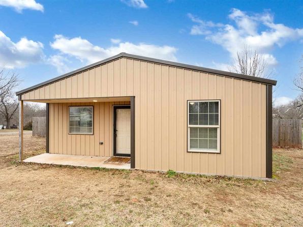 3 E Park St, Sterling, OK 73567