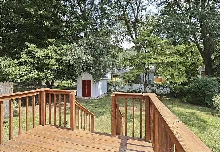 127 Sisson Ave — Photo 12