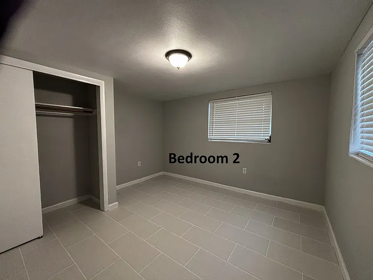 Bedroom 2 - 5 E Golden St