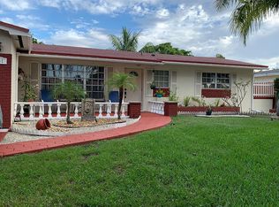 8441 NW 17th Ct, Pembroke Pines, FL 33024