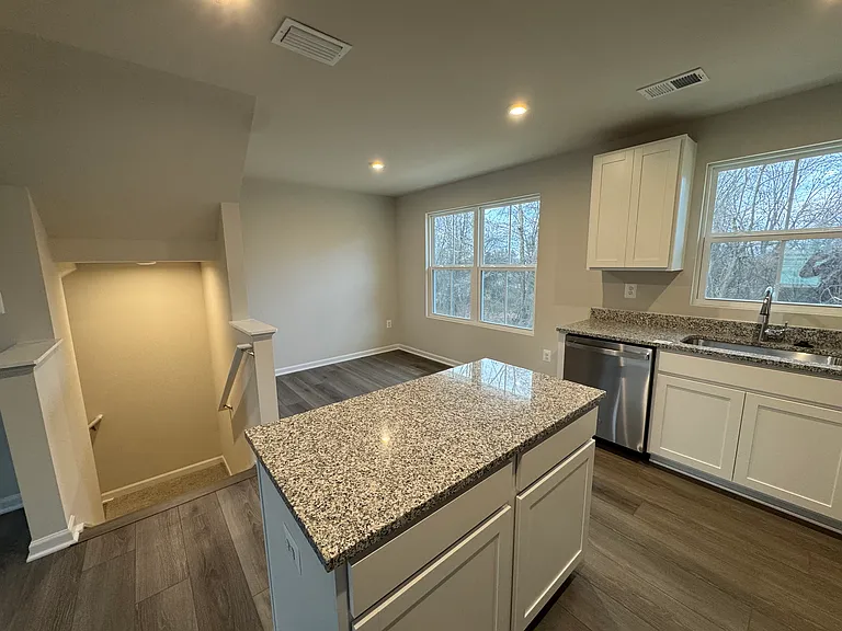 2876 Orchard Ridge Ln — Photo 16