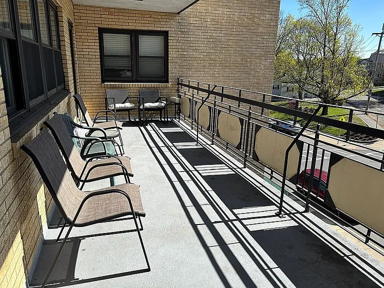 340 Main St #307 — Photo 8