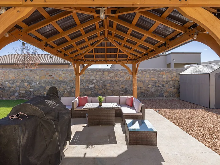 14816 Hunters Grove Ave — Photo 30