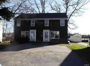 108 Kenwood Ave, Fairfield, CT 06824