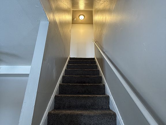 5th image of 11627 Harvard Ave #2