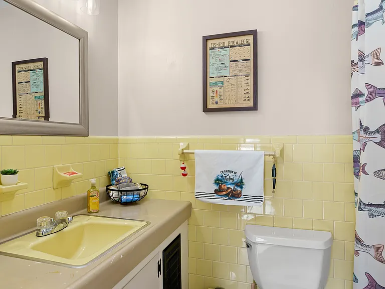 Blue Ridge Dr — Photo 23