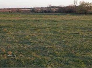 2608 W Fir St, Perry, OK 73077