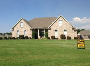 533 Apperson Cv, Marion, AR 72364