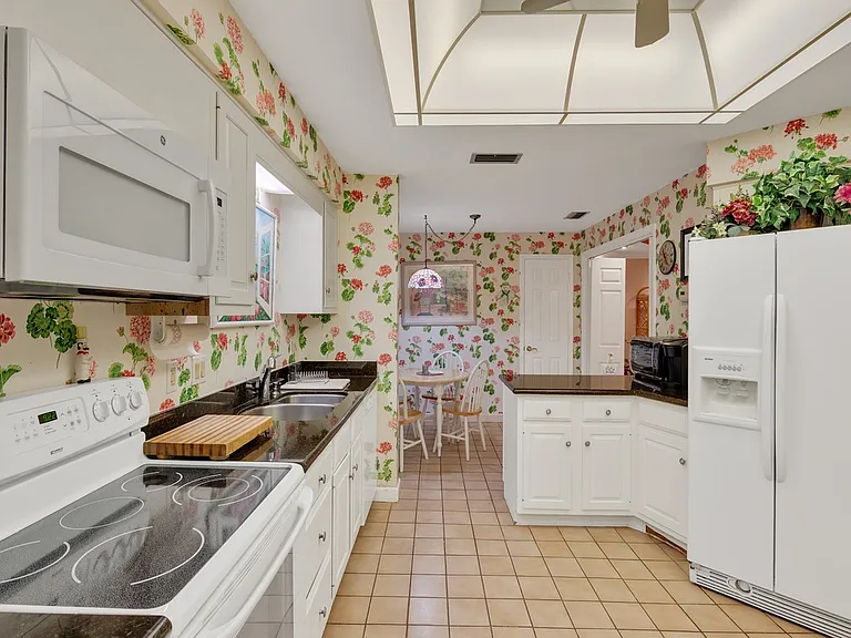 5690 Highway A1A #102 — Photo 10