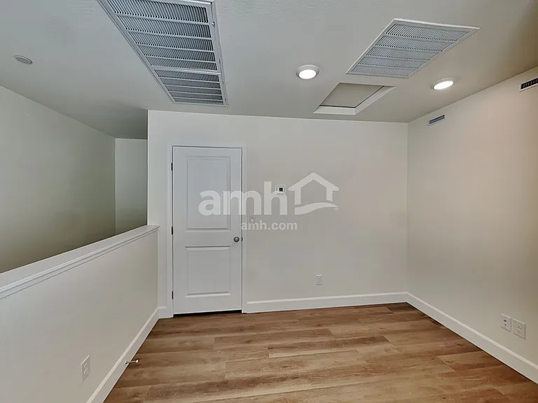 264 Austin Bellerose Pl — Photo 7