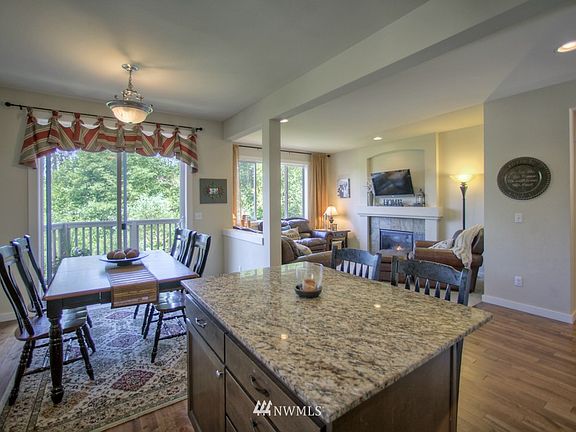 5th image of 14510 17th Avenue W
