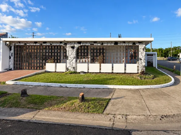 Calle Gardenia A 37 Loiza Vly, Canovanas, PR 00729