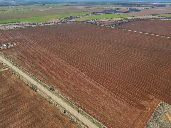 4th image of County Road 304