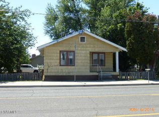 1202 W Mead Ave, Yakima, WA 98902