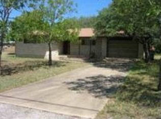 202 2nd St, Burnet, TX 78611