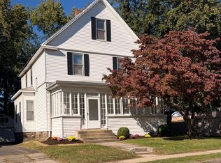 82 Vera St, West Hartford, CT 06119