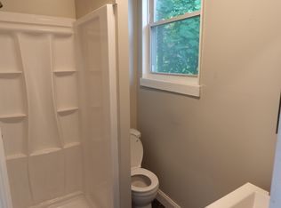 266 8th St APT 4, Troy, NY 12180