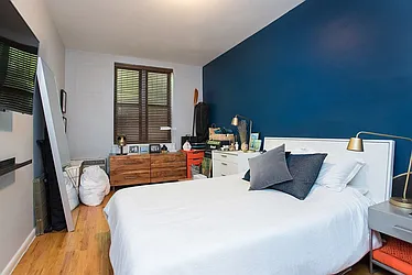 Rented by Emor Management Inc.