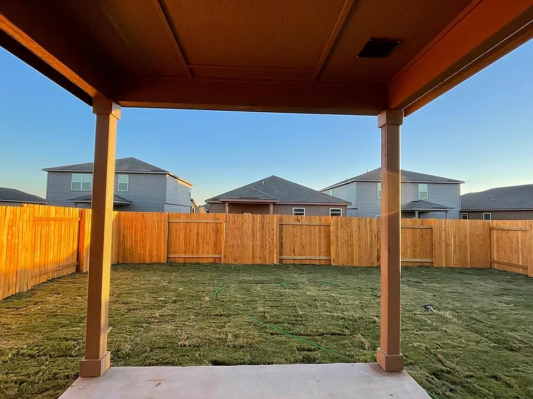 112 Mount Vernon Way — Photo 2