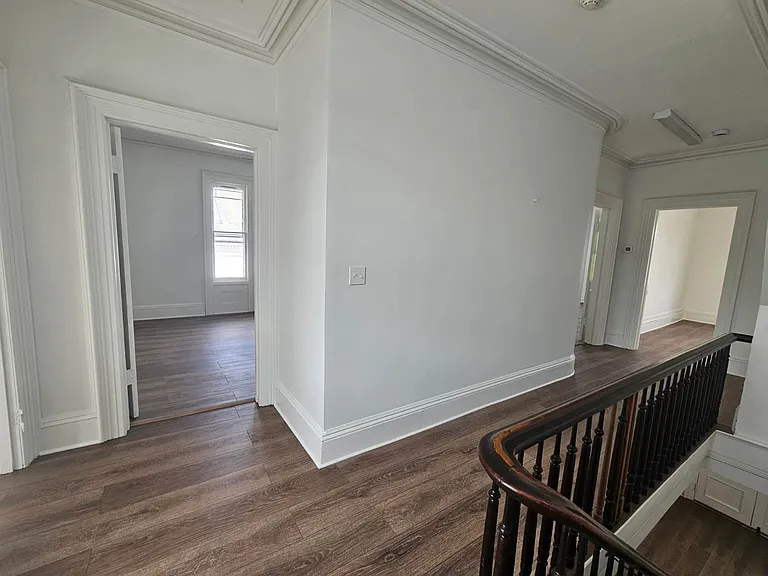 75 W Main St — Photo 5