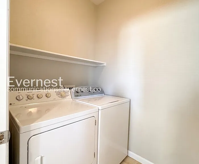 84 Spruce St #405 — Photo 22