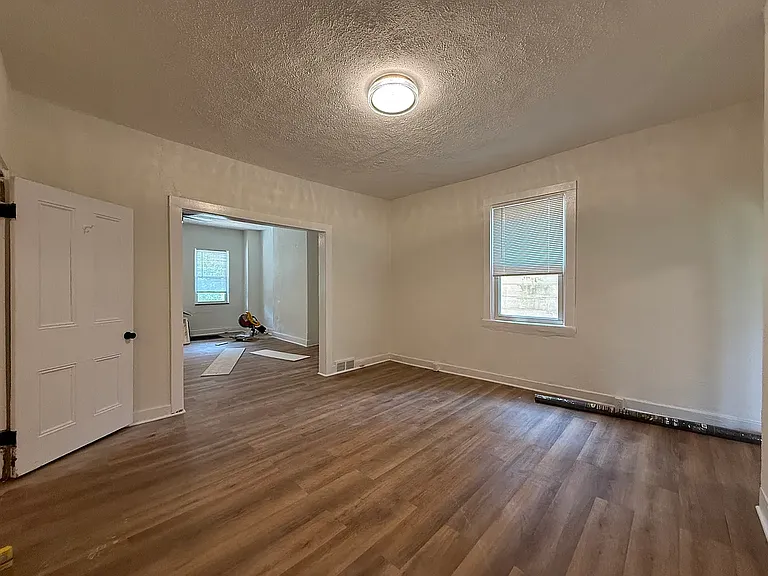 1817 Jancey St — Photo 28