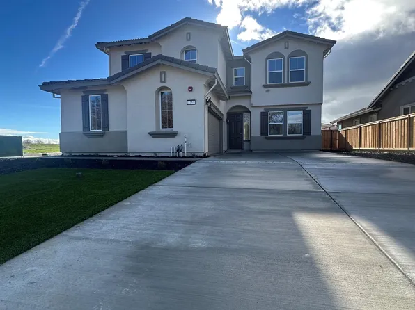 1253 Purple Lupine Rd, West Sacramento, CA 95691