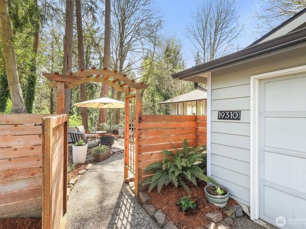 19310 89th Place W, Edmonds, WA 98026