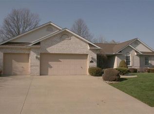 108 Summerlin Rdg, O Fallon, IL 62269