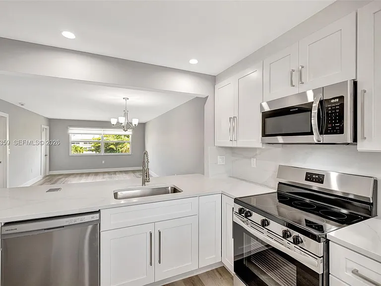 6800 Royal Palm Blvd #302F — Photo 3