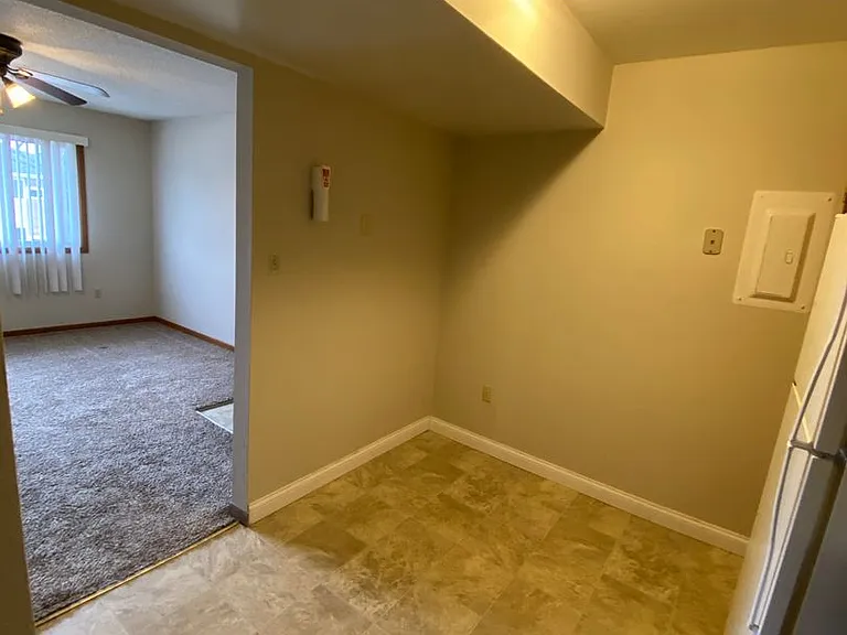 Raceway Park Apartments — Photo 6