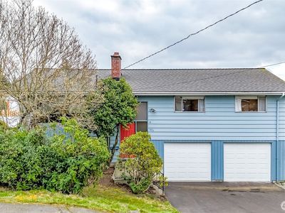 631 SW 126th Street, Seattle, WA, 98146