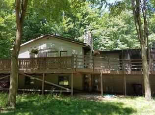 3340 Winnetaska Rd, Muskegon, MI 49441