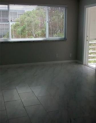 4th image of 2300 Park Ln APT 216