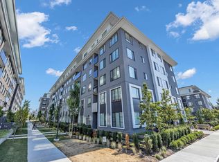 15825 85th Ave #302, Surrey, BC V4N 6W9
