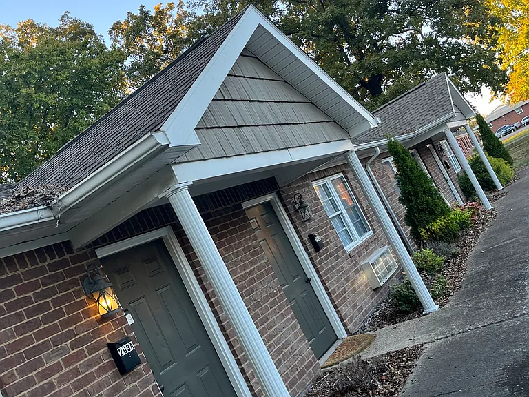 203 N Broach St #B — Photo 6