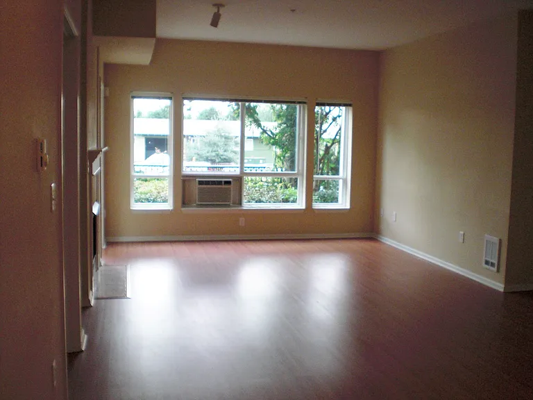 Milano Apartment and Town Homes — Photo 40