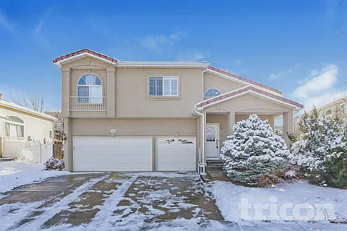 20494 E 49th Ave Photo 1