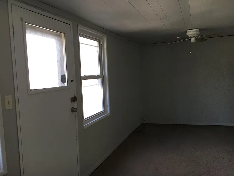2nd Floor Back Room