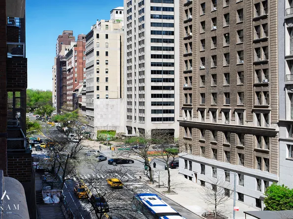 124 East 79th Street image 1 of 14