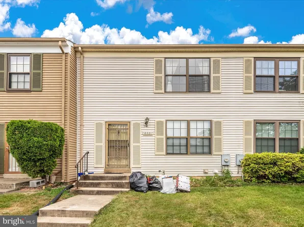 8221 Amity Cir, Gaithersburg, MD 20877